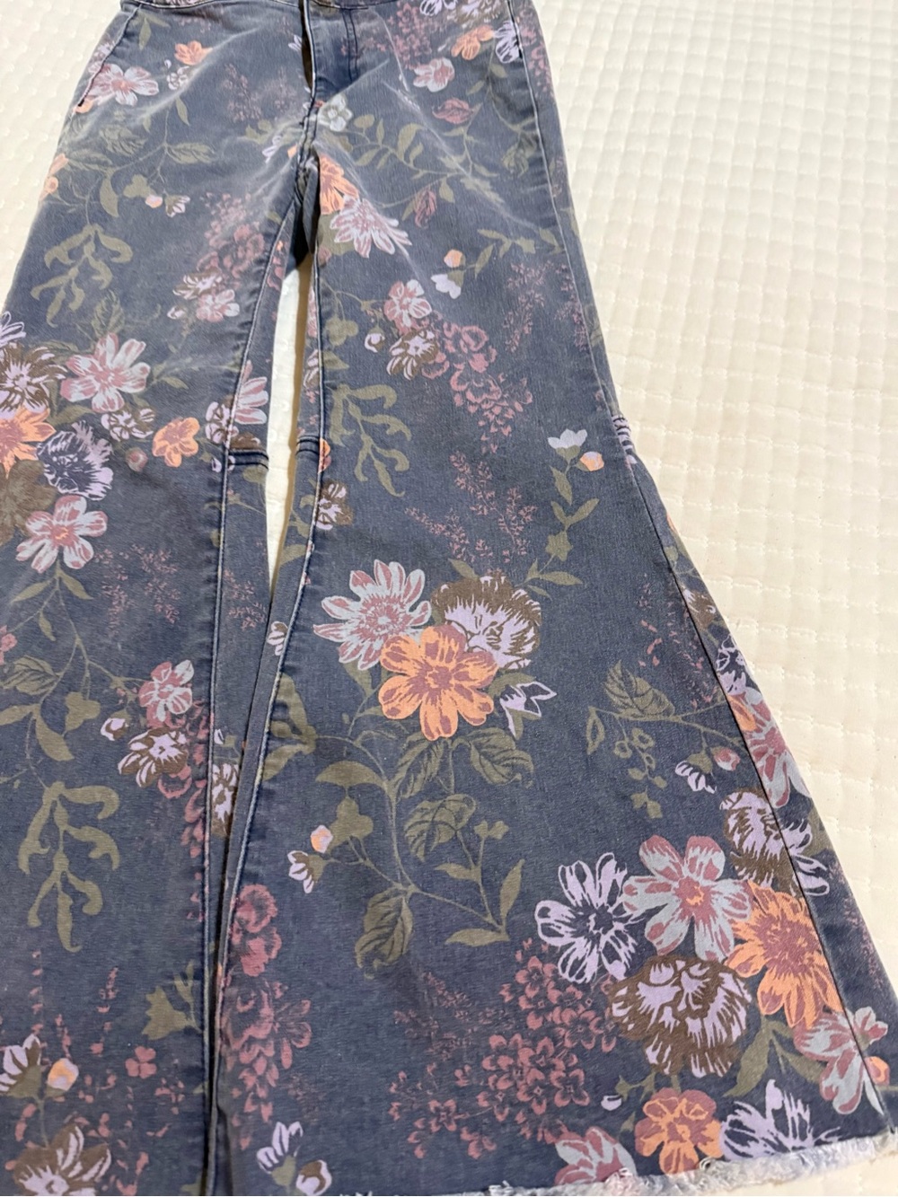 Free People "We The Free" cropped flare jeans - Picture 2 of 10